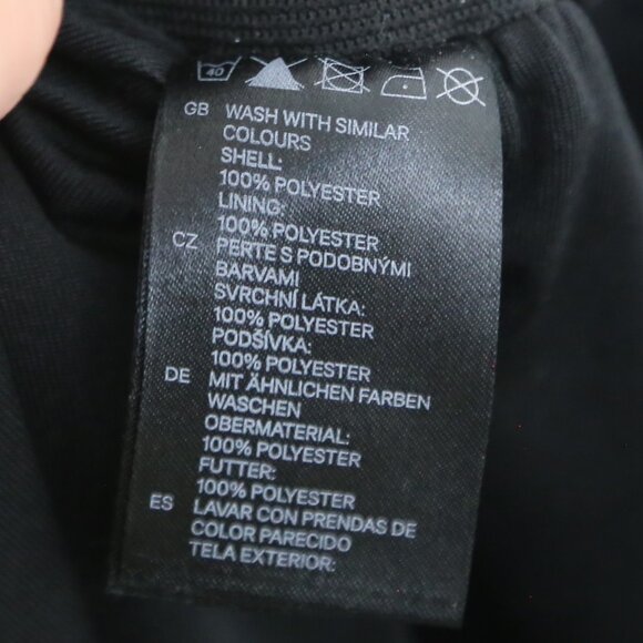 H&M High-Waisted Voluminous Ruffle Detailed Black Mini Elastic Skirt Size 4 - Picture 4 of 6